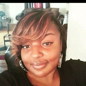 Meet your Posher, Tiffany